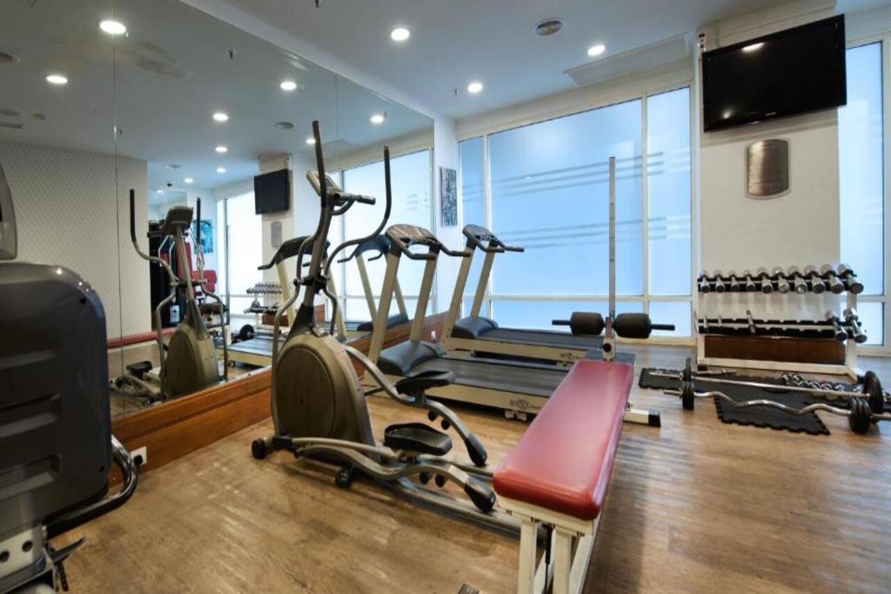 Hotel Royal Куала Лумпур Екстериор снимка