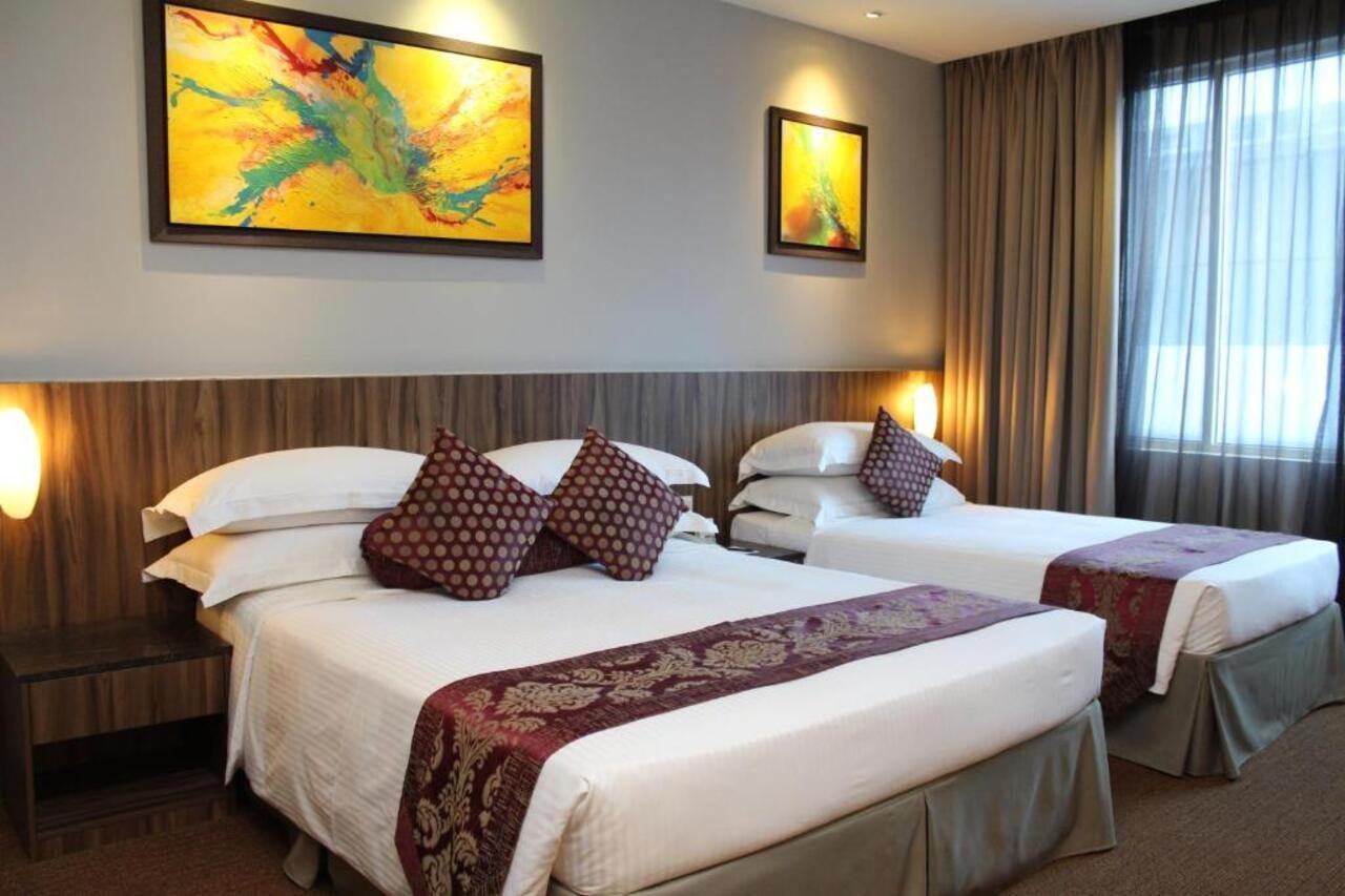 Hotel Royal Куала Лумпур Екстериор снимка