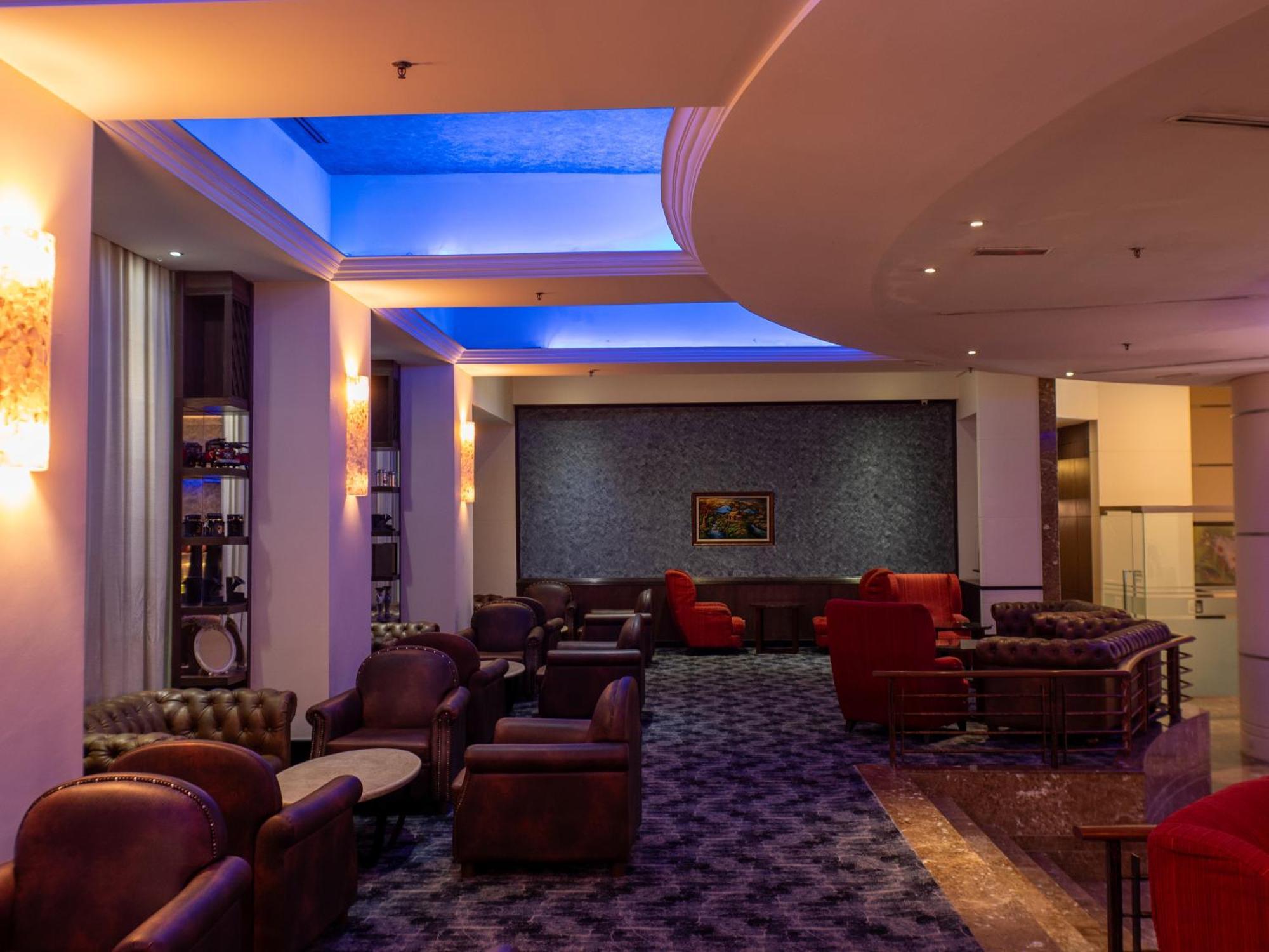 Hotel Royal Куала Лумпур Екстериор снимка