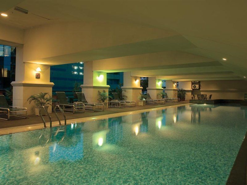 Hotel Royal Куала Лумпур Екстериор снимка
